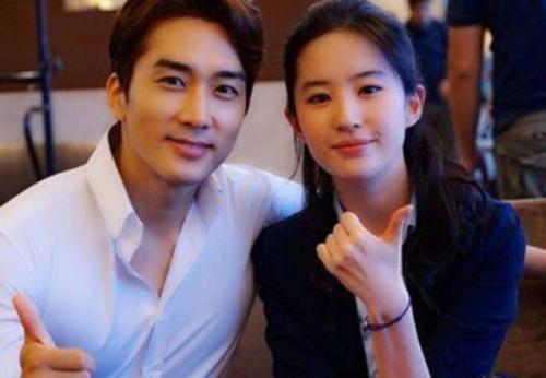 小贾娱乐圈里吃瓜是什么,揭秘明星们的“吃瓜”生活