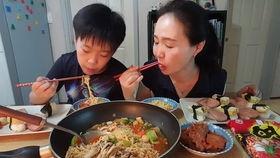 吃瓜论坛母子,母子情深，网友热议家庭温馨瞬间